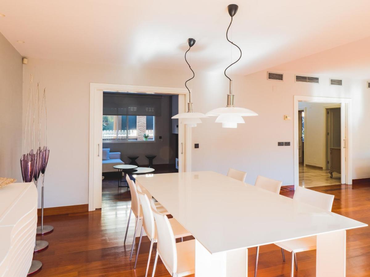 Cubo'S Gibralfaro House Center Villa Malaga Exterior photo