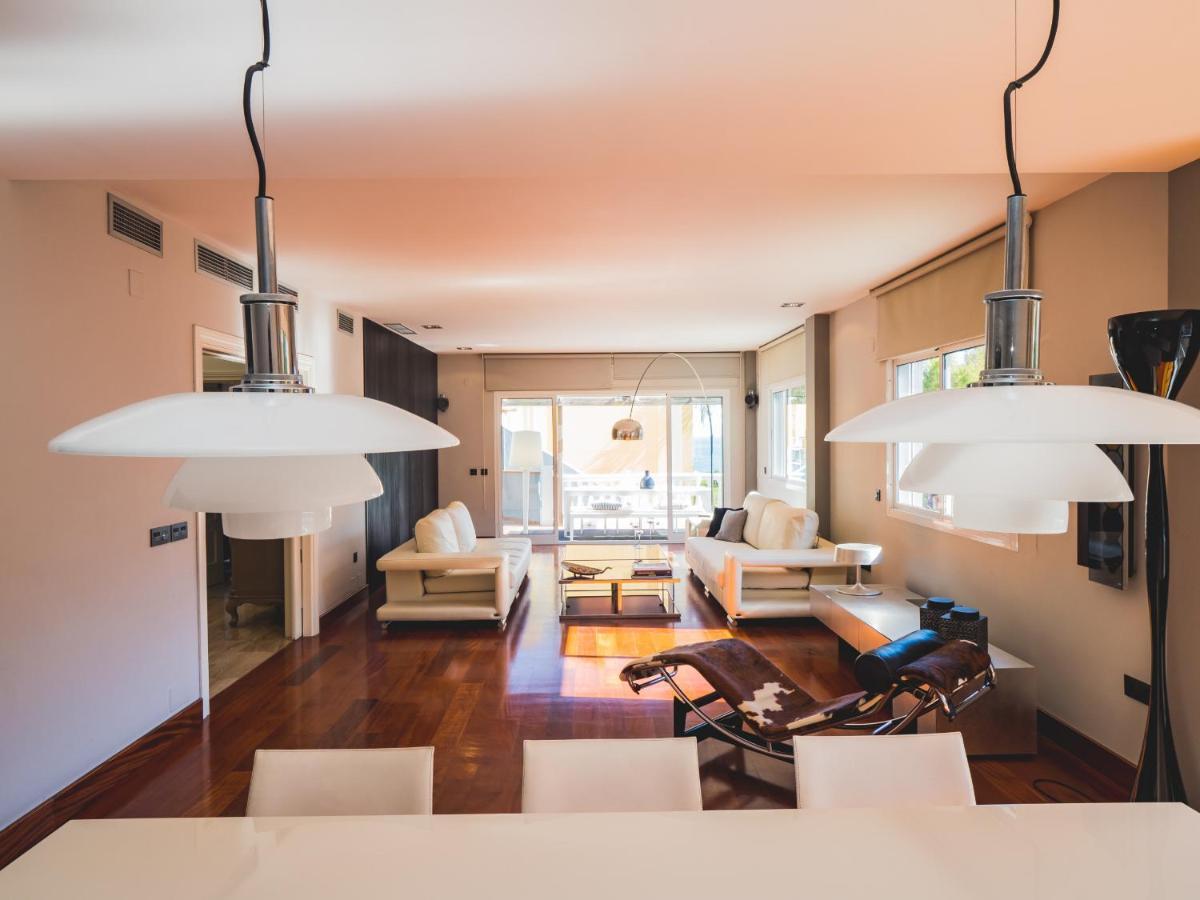 Cubo'S Gibralfaro House Center Villa Malaga Exterior photo